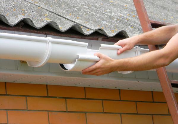 Gutter Hanging in Rapid City